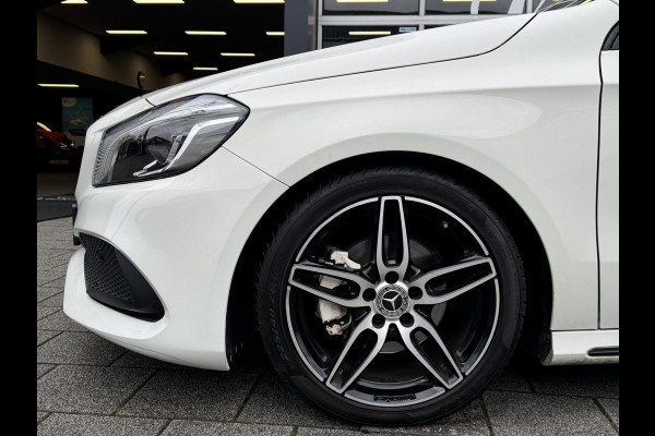 Mercedes-Benz A-Klasse 160S AMG Sport Edition - Panorama dak I Navigatie I Sport pakket I Leer I Airco I PDC I Dealer onderhouden