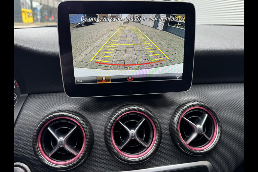 Mercedes-Benz A-Klasse 160S AMG Sport Edition - Panorama dak I Navigatie I Sport pakket I Leer I Airco I PDC I Dealer onderhouden
