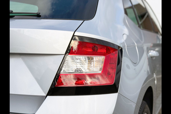 Škoda Fabia 1.0 Active | CarPlay | Camera | Clima | Cruise | PDC