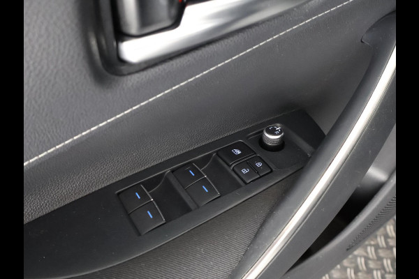 Toyota Corolla Touring Sports 1.8 HYBRIDE BUSINESS BLACKLINE GARANTIE 2030** BLACKLINE .1e EIG. 100% ONDERHOUDEN