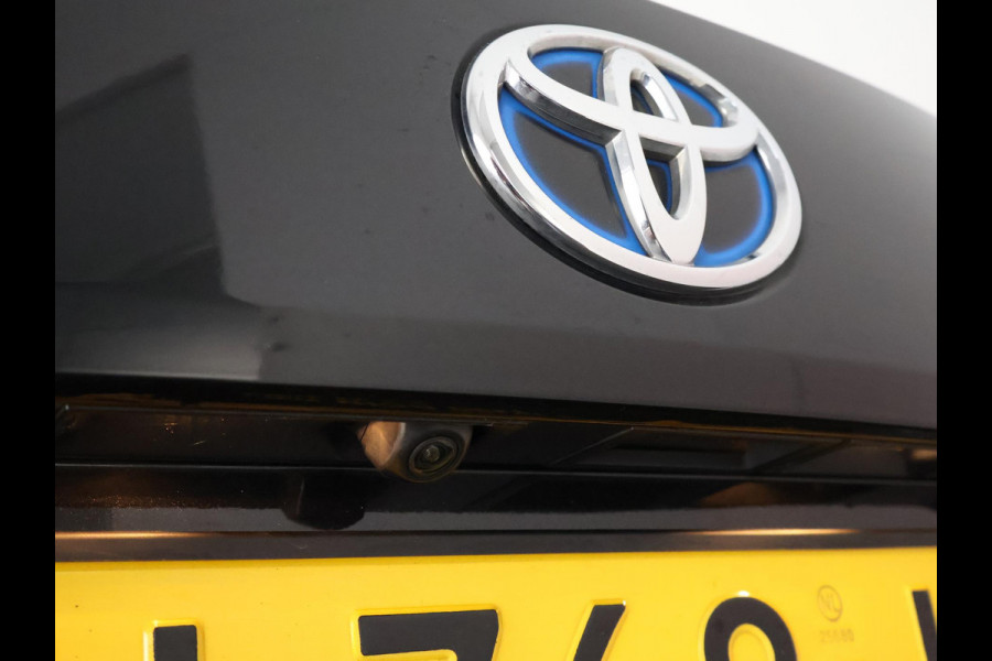 Toyota Corolla Touring Sports 1.8 HYBRIDE BUSINESS BLACKLINE GARANTIE 2030** BLACKLINE .1e EIG. 100% ONDERHOUDEN