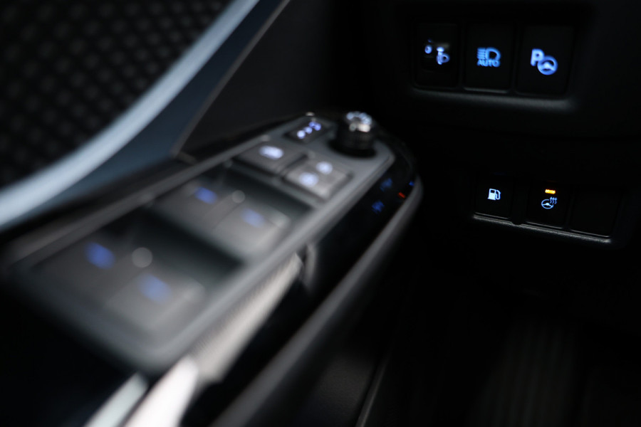 Toyota C-HR 1.8 Hybrid CARPLAY 48000 km STUUR/STOELVW TREKHK '20