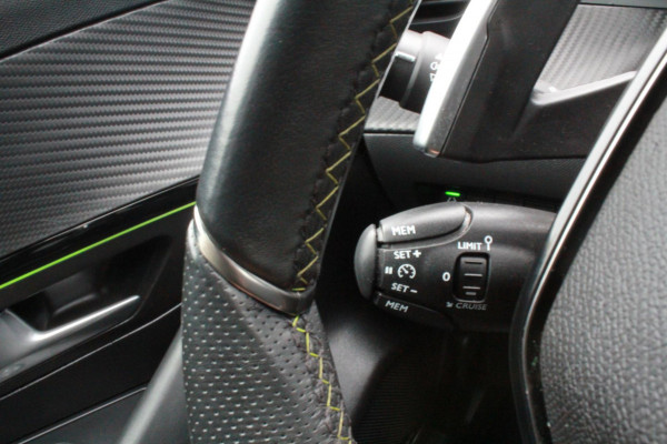 Peugeot 208 1.2 PureTech GT-Line