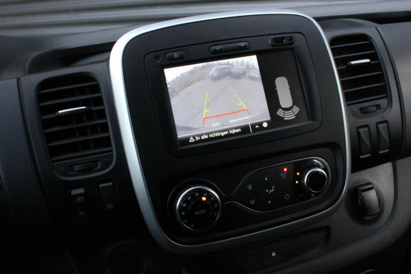 Renault Trafic 2.0 dCi T29 L2H1 Work Edition FULL BLACK / SIDE- BARS / TREKHAAK / NAVIGATIE / VERLAAGD / CRUISE CONTROL / LEDEREN