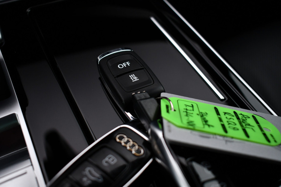 Audi RSQ8 4.0 TFSI 810pk quattro MTM-Stage2 Nw310K Pano Dyn+ Trekh B&O-3D Massage+Vent