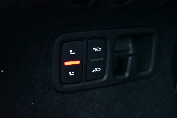 Audi RSQ8 4.0 TFSI 810pk quattro MTM-Stage2 Nw310K Pano Dyn+ Trekh B&O-3D Massage+Vent