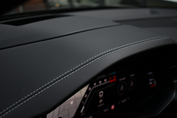 Audi RSQ8 4.0 TFSI 810pk quattro MTM-Stage2 Nw310K Pano Dyn+ Trekh B&O-3D Massage+Vent