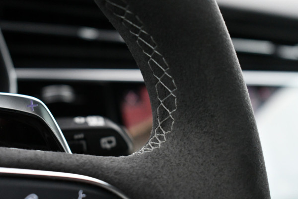 Audi RSQ8 4.0 TFSI 810pk quattro MTM-Stage2 Nw310K Pano Dyn+ Trekh B&O-3D Massage+Vent