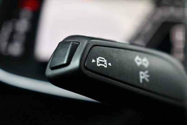 Audi RSQ8 4.0 TFSI 810pk quattro MTM-Stage2 Nw310K Pano Dyn+ Trekh B&O-3D Massage+Vent