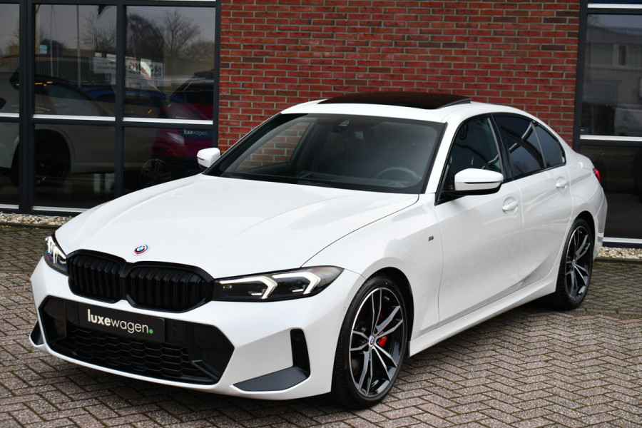 BMW 3 Serie 330D M-Sport Pro Pano H/K HUD El-zetels Parelmoer-wit!