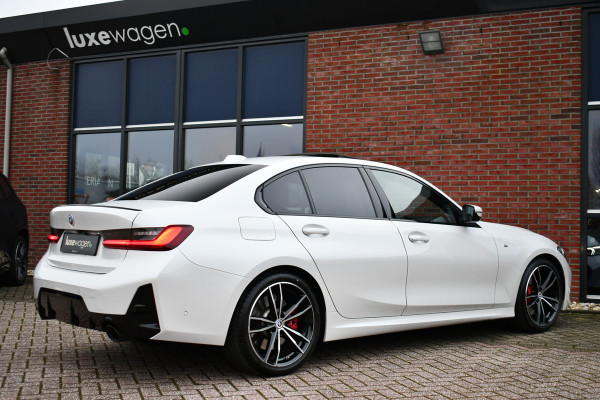 BMW 3 Serie 330D M-Sport Pro Pano H/K HUD El-zetels Parelmoer-wit!