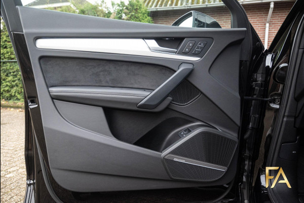 Audi Q5 Sportback 55 TFSI e S Line Competition 21Inch|Sfeer|MatrixLED|Memory|Trekhaak