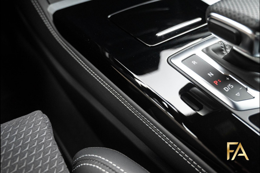 Audi Q5 Sportback 55 TFSI e S Line Competition 21Inch|Sfeer|MatrixLED|Memory|Trekhaak