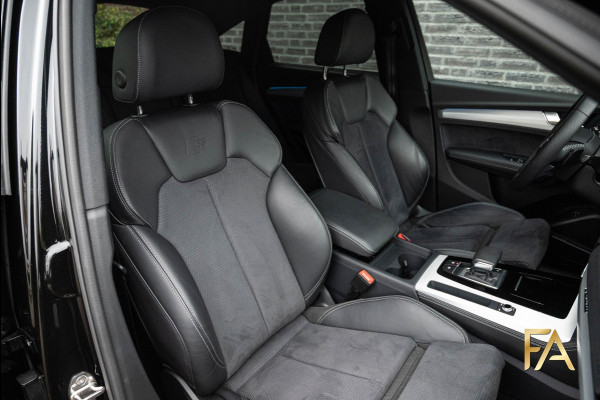 Audi Q5 Sportback 55 TFSI e S Line Competition 21Inch|Sfeer|MatrixLED|Memory|Trekhaak