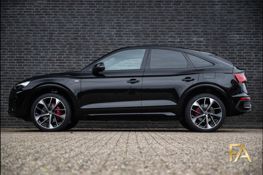 Audi Q5 Sportback 55 TFSI e S Line Competition 21Inch|Sfeer|MatrixLED|Memory|Trekhaak