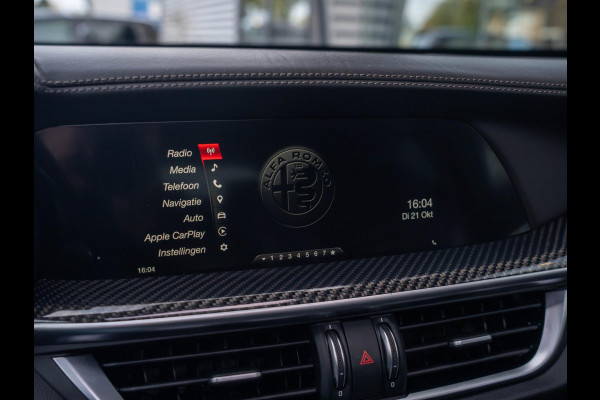Alfa Romeo Stelvio 2.9 V6 AWD Quadrifoglio 510PK / Pano / Carbon / H&K / Memory