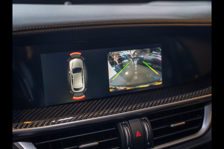 Alfa Romeo Stelvio 2.9 V6 AWD Quadrifoglio 510PK / Pano / Carbon / H&K / Memory