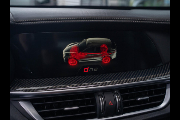 Alfa Romeo Stelvio 2.9 V6 AWD Quadrifoglio 510PK / Pano / Carbon / H&K / Memory