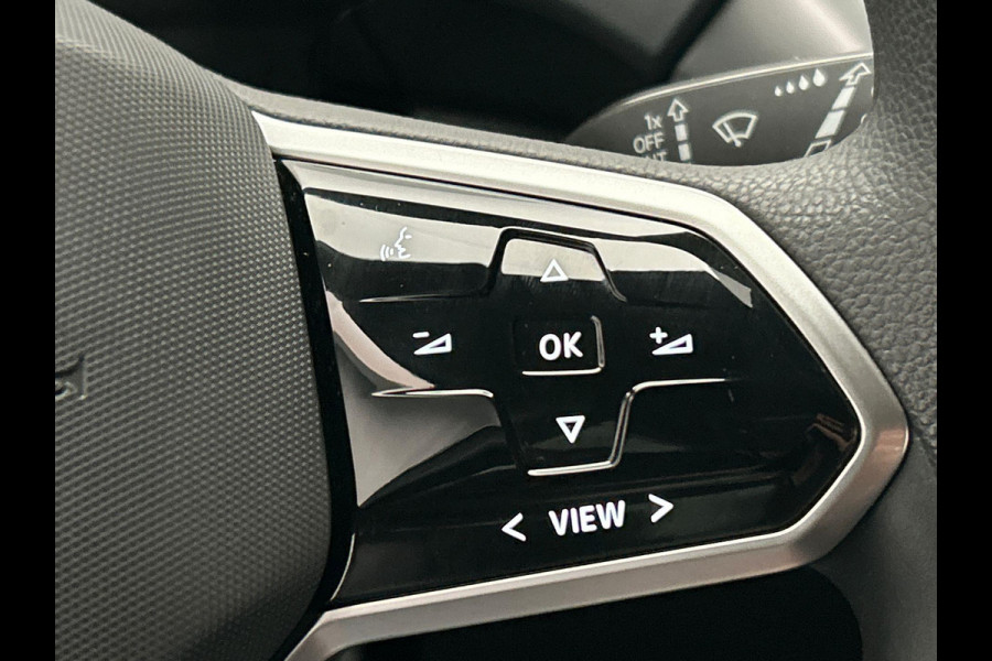 Volkswagen ID.4 Pure 52 kWh Adaptieve Cruise Control Trekhaak Navigatie Carplay