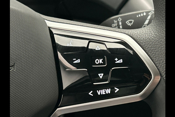 Volkswagen ID.4 Pure 52 kWh Adaptieve Cruise Control Trekhaak Navigatie Carplay