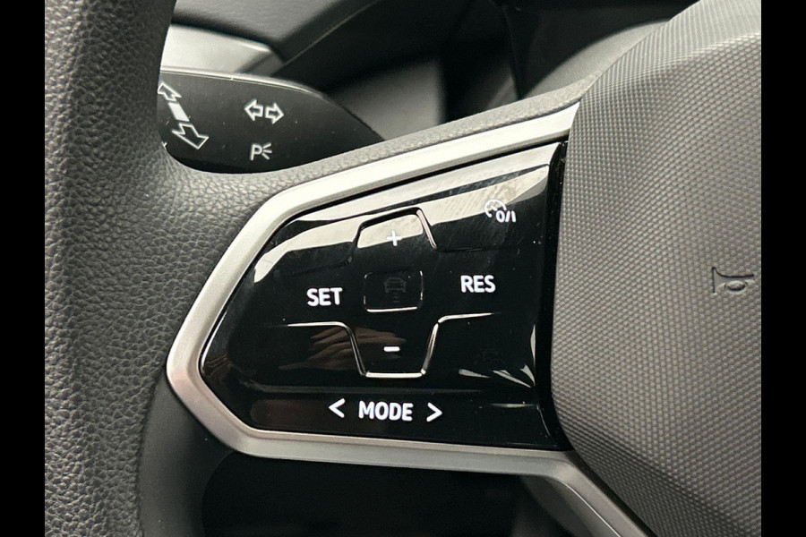 Volkswagen ID.4 Pure 52 kWh Adaptieve Cruise Control Trekhaak Navigatie Carplay