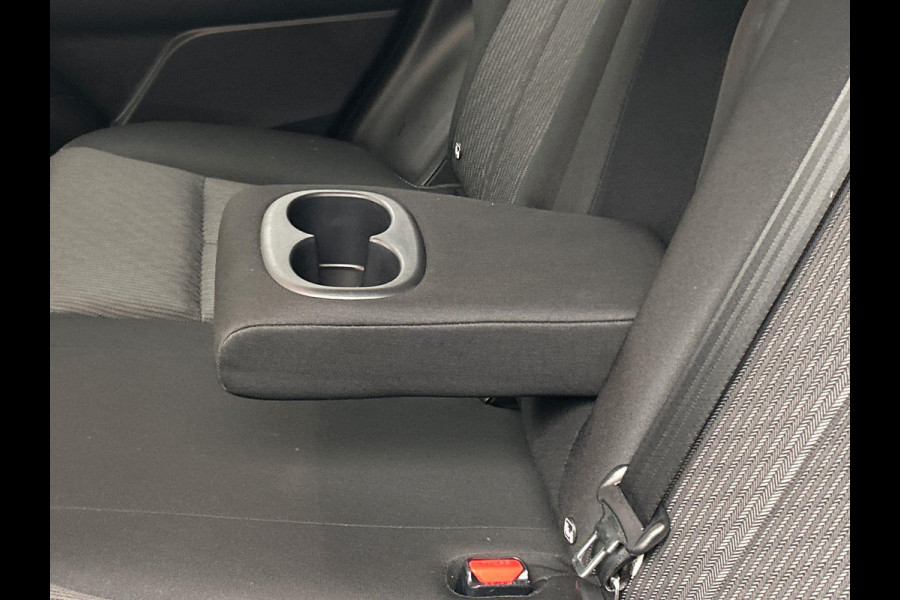 Mitsubishi Eclipse Cross 2.4 PHEV Instyle Camera Stoelverwarming Keyless Lane Assist