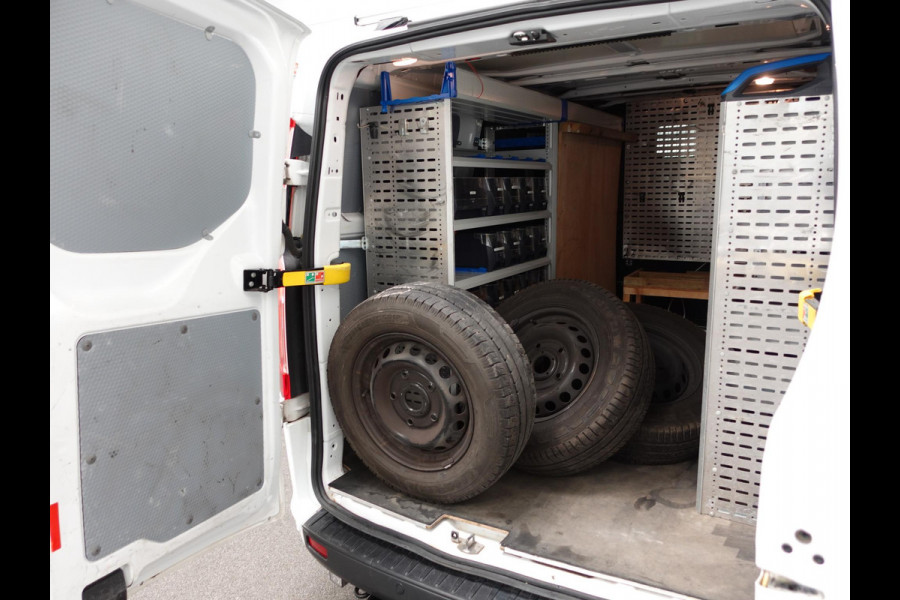Ford Transit Custom 131pk Automaat L1H1 Trend 2x Schuifdeur Trekhaak Cruise control Airco Euro6 3-zits