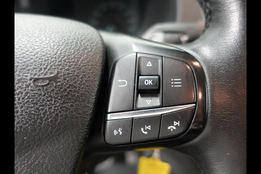Ford Transit Custom 131pk Automaat L1H1 Trend 2x Schuifdeur Trekhaak Cruise control Airco Euro6 3-zits