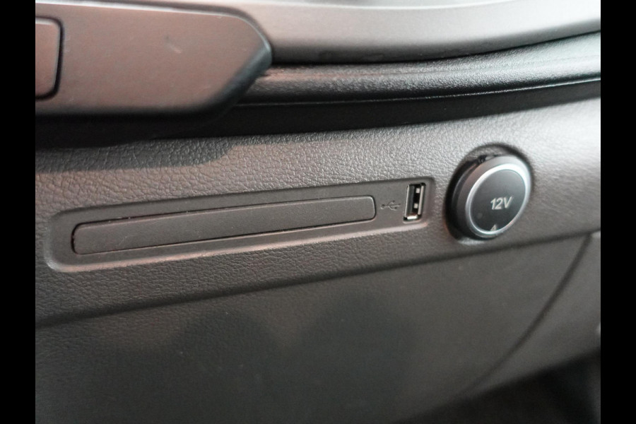 Ford Transit Custom 131pk Automaat L1H1 Trend 2x Schuifdeur Trekhaak Cruise control Airco Euro6 3-zits