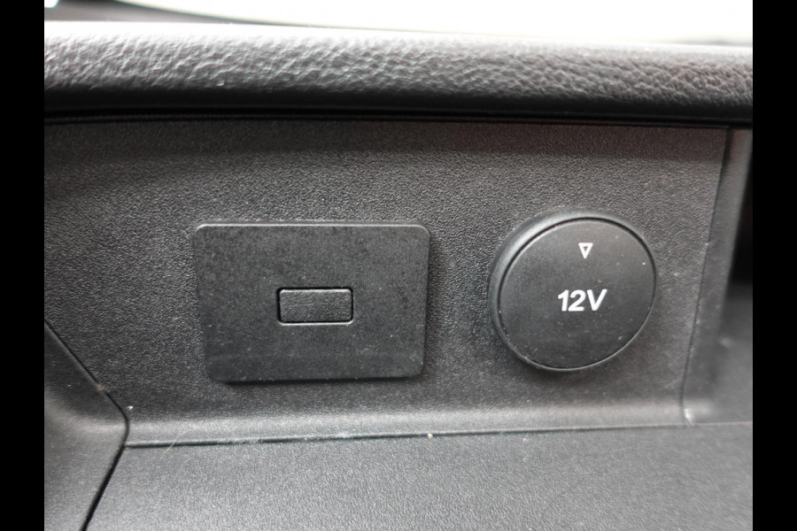 Ford Transit Custom 131pk Automaat L1H1 Trend 2x Schuifdeur Trekhaak Cruise control Airco Euro6 3-zits