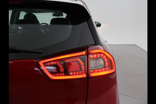 Kia Niro 1.6 GDi HYBRID AUT. + STUUR/STOELVERW. | CAMERA | ADAPTIVE CRUISE | 18 INCH LMV