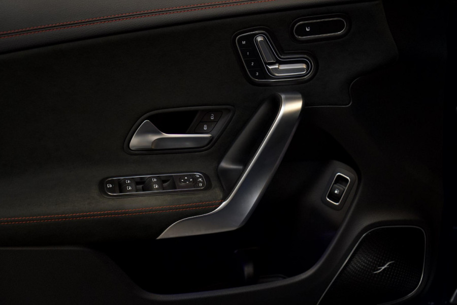 Mercedes-Benz CLA-Klasse 250e AMG Line