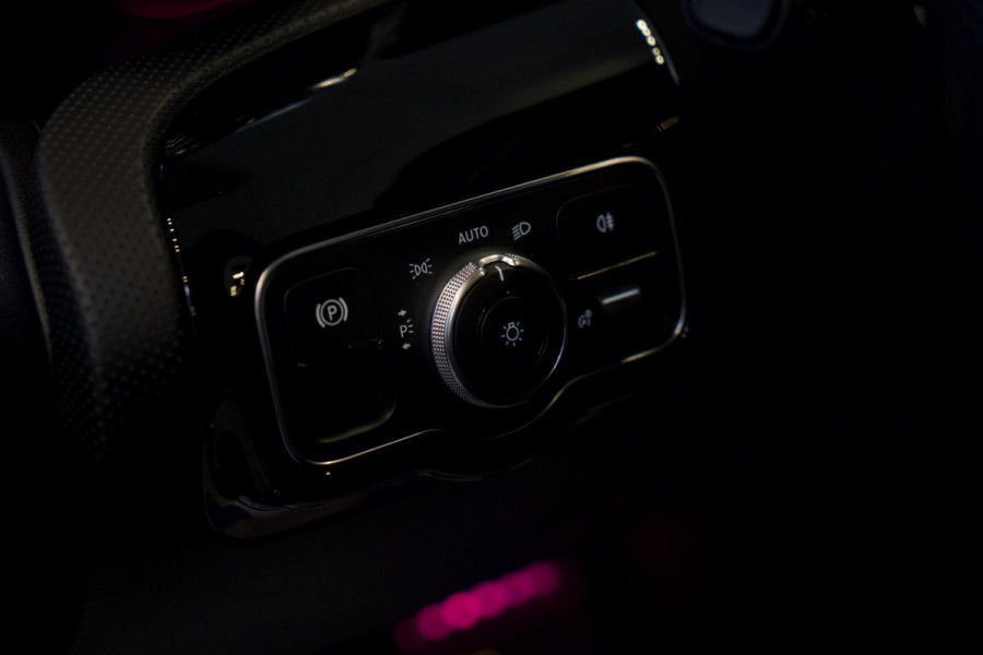 Mercedes-Benz CLA-Klasse 250e AMG Line