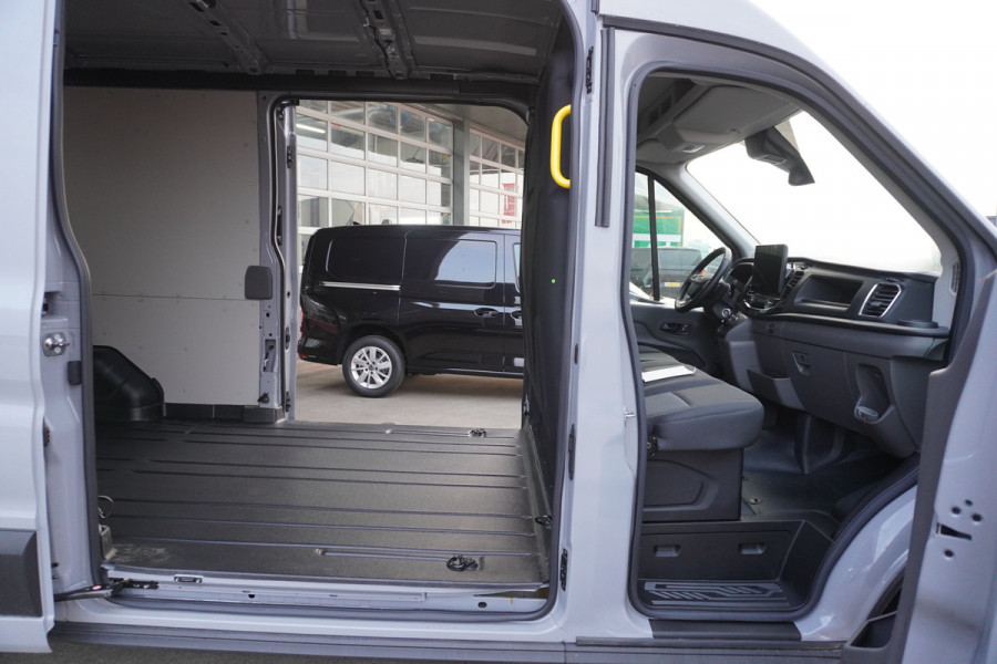 Ford Transit 350L 2.0 TDCI 165PK L3H2 Limited Automaat Schuifdeur L+R Nr. V106 | Airco | Adap.Cruise | Navi | Camera
