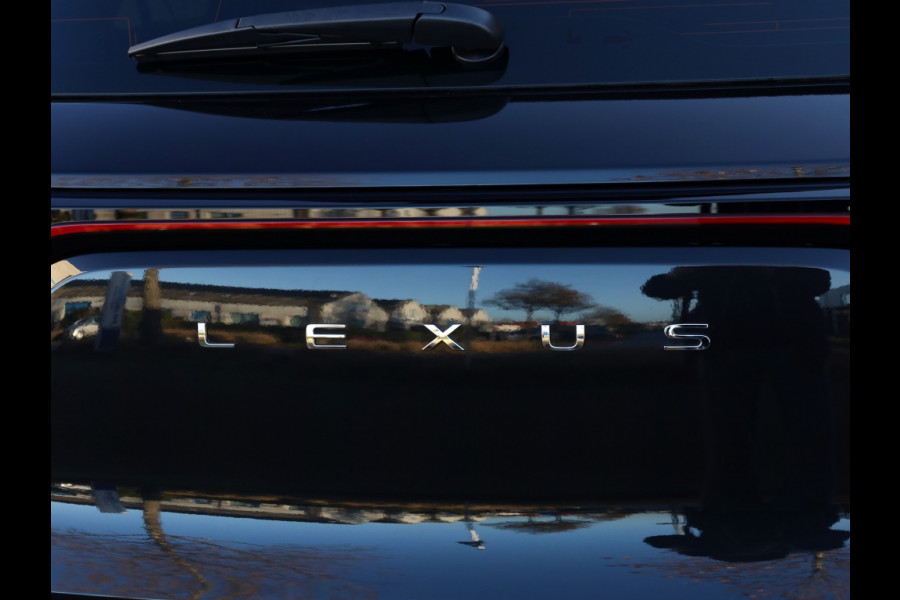 Lexus LBX Relax 2WD | Advanced Pack | Mark Levinson | 360 camera