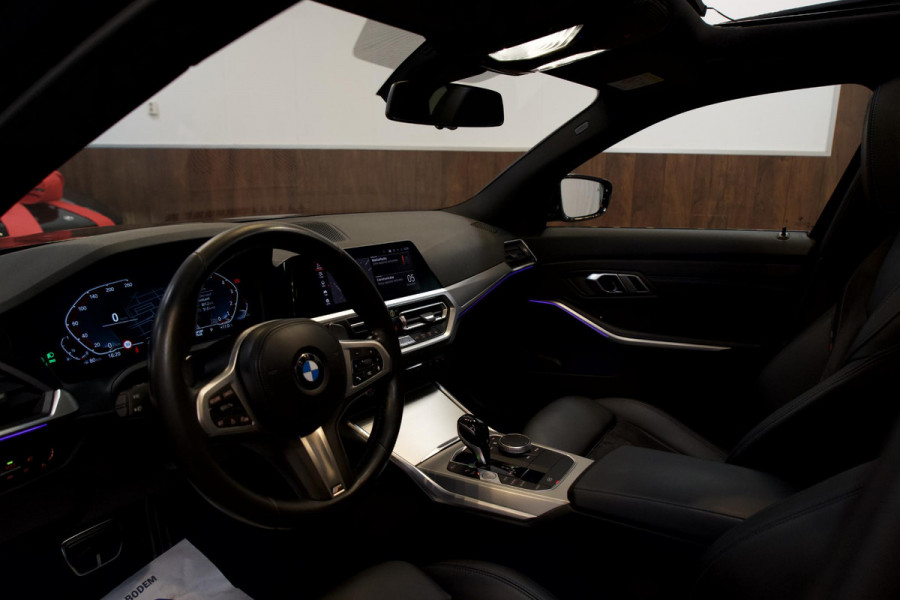 BMW 3-serie 330i PANO| M-SPORT| MARGE| LASER LED|