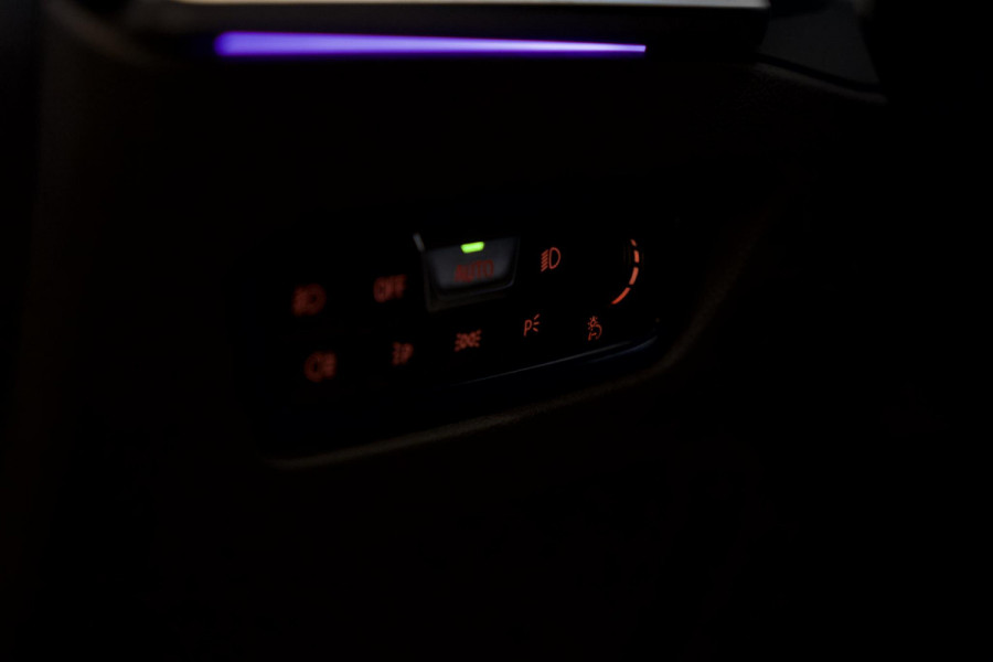 BMW 3-serie 330i PANO| M-SPORT| MARGE| LASER LED|