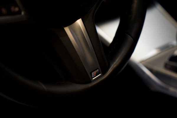 BMW 3-serie 330i PANO| M-SPORT| MARGE| LASER LED|