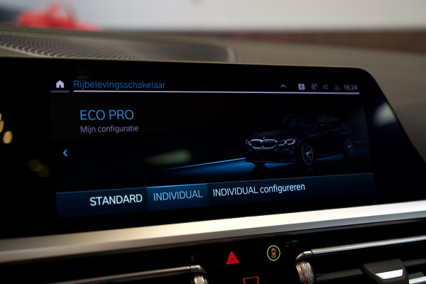 BMW 3-serie 330i PANO| M-SPORT| MARGE| LASER LED|