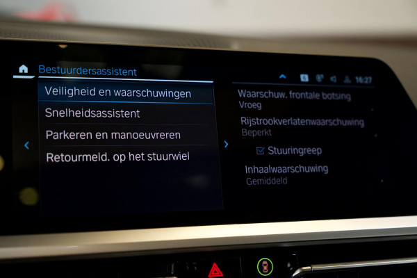 BMW 3-serie 330i PANO| M-SPORT| MARGE| LASER LED|