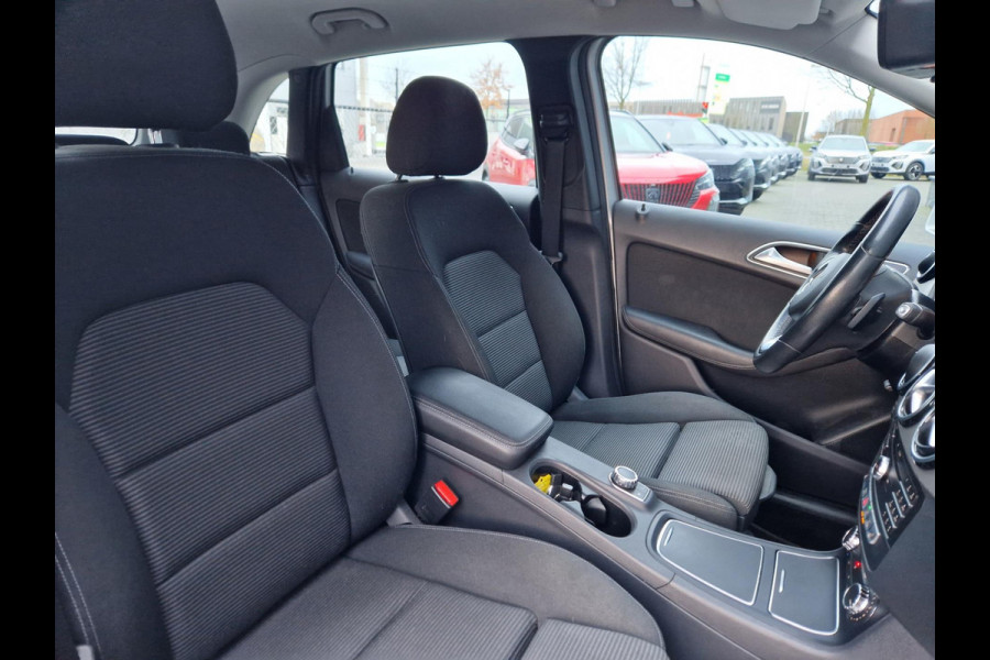 Mercedes-Benz B-Klasse 180 Prestige AUT