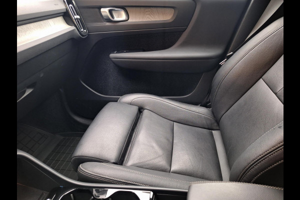 Volvo XC40 1.5 T5 Recharge R-Design | Trekhaak 1800kg | Leder | stoelverwarming | Blindspot | occasion