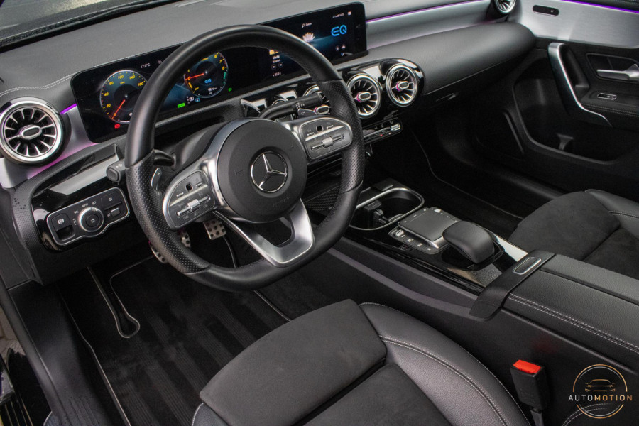 Mercedes-Benz A-Klasse 250e Business AMG Lim PANO MEMORY CAMERA STOELVERWARMING