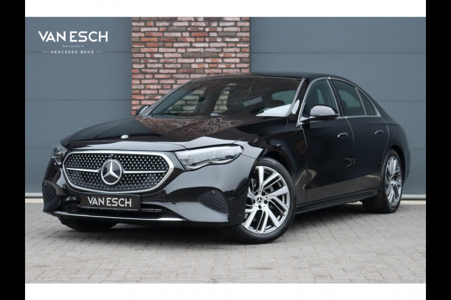 Mercedes-Benz E-Klasse 220 d Luxury Line | Distronic | Memory | Digital Light | Surround Camera | Keyless Go | Sfeerverlichting | Stoelverwarming |