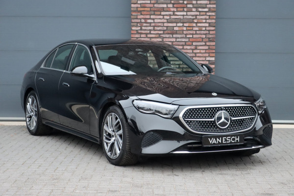 Mercedes-Benz E-Klasse 220 d Luxury Line | Distronic | Memory | Digital Light | Surround Camera | Keyless Go | Sfeerverlichting | Stoelverwarming |
