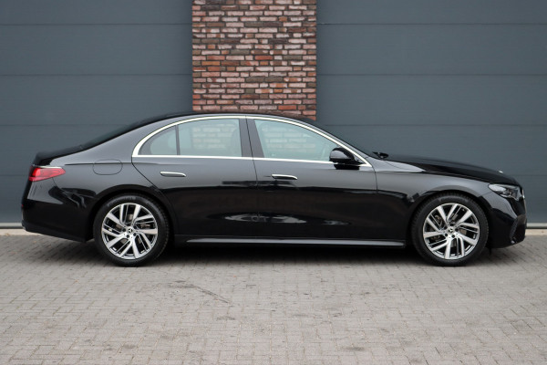 Mercedes-Benz E-Klasse 220 d Luxury Line | Distronic | Memory | Digital Light | Surround Camera | Keyless Go | Sfeerverlichting | Stoelverwarming |