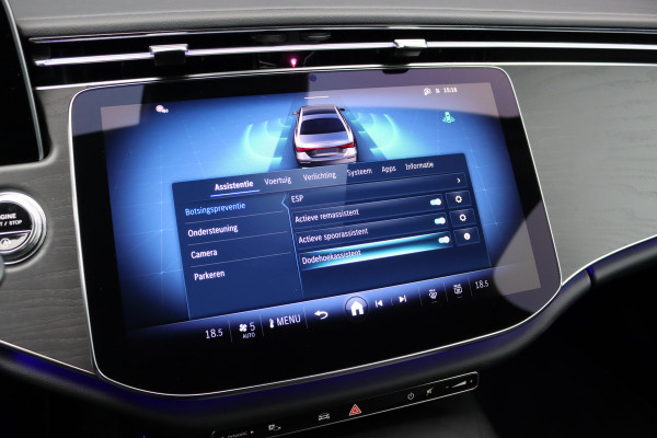 Mercedes-Benz E-Klasse 220 d Luxury Line | Distronic | Memory | Digital Light | Surround Camera | Keyless Go | Sfeerverlichting | Stoelverwarming |