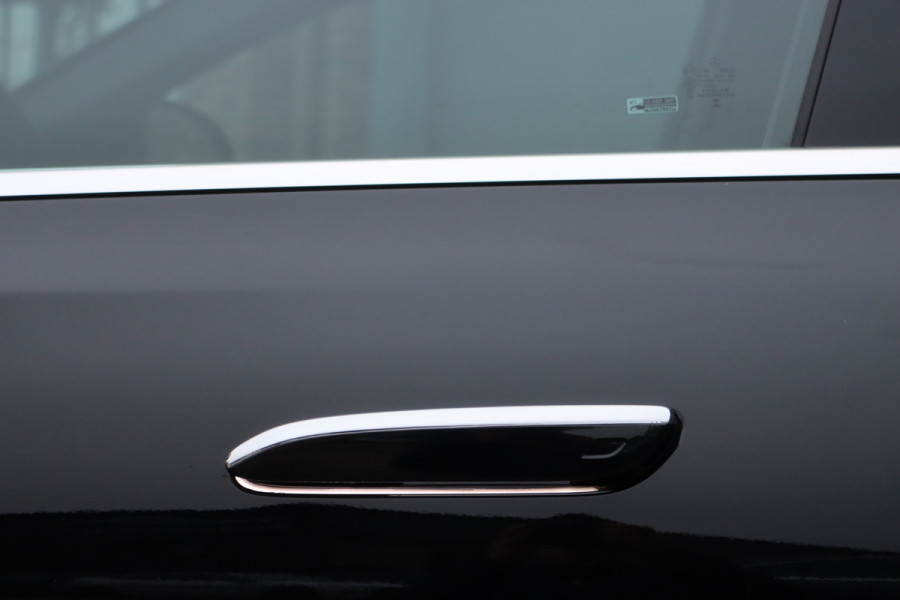 Mercedes-Benz E-Klasse 220 d Luxury Line | Distronic | Memory | Digital Light | Surround Camera | Keyless Go | Sfeerverlichting | Stoelverwarming |