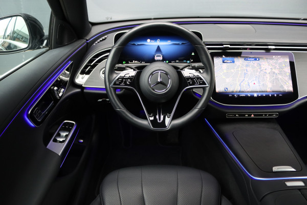 Mercedes-Benz E-Klasse 220 d Luxury Line | Distronic | Memory | Digital Light | Surround Camera | Keyless Go | Sfeerverlichting | Stoelverwarming |