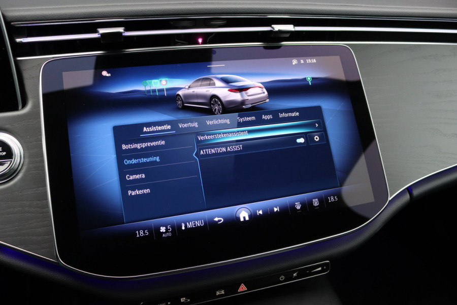 Mercedes-Benz E-Klasse 220 d Luxury Line | Distronic | Memory | Digital Light | Surround Camera | Keyless Go | Sfeerverlichting | Stoelverwarming |